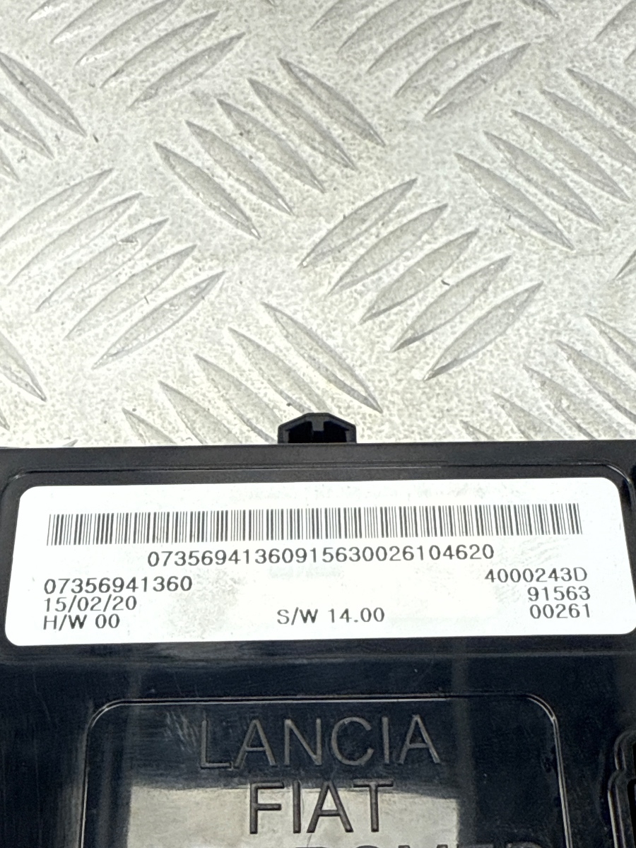 Centralina Comando Clima Autoradio Jeep Renegade 07356941360 - immagine 6