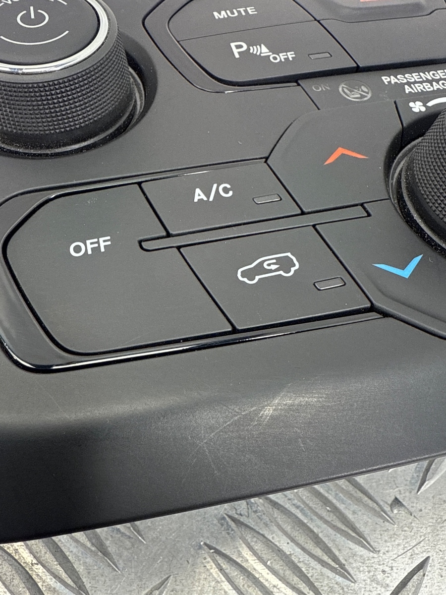 Centralina Comando Clima Autoradio Jeep Renegade 07356941360 - immagine 7