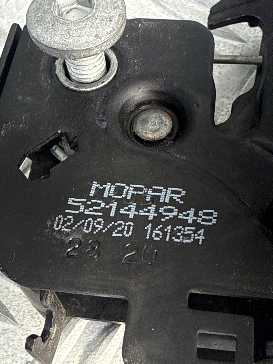 Serratura Cofano Anteriore Destra Jeep Renegade BU B1 52144948 - immagine 7
