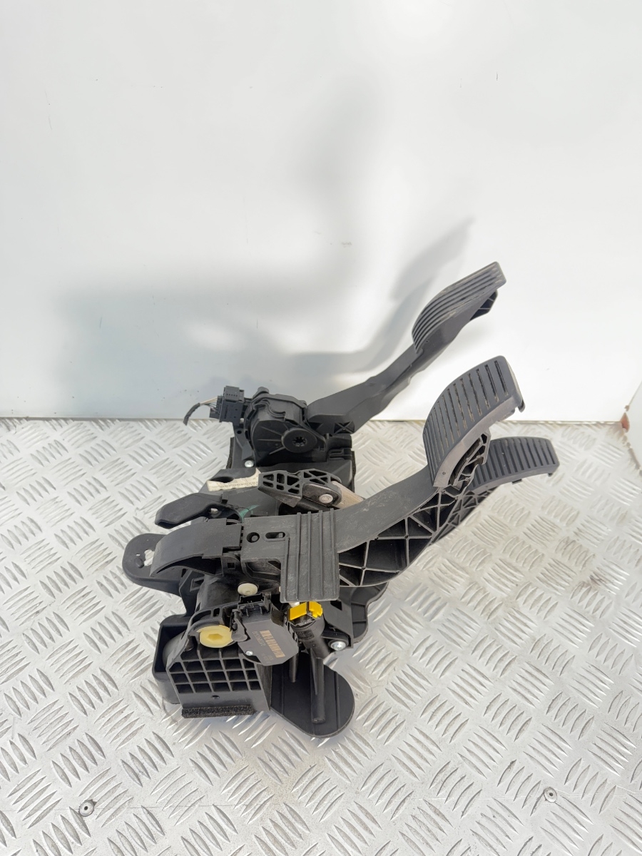 Gruppo Pedaliera Completo Jeep Renegade BU 00520490260 - immagine 3