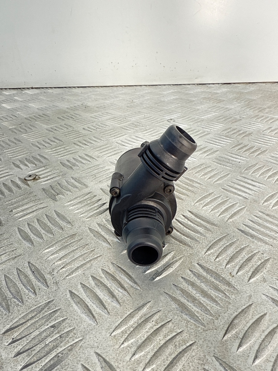 Pompa Acqua Supplementare BMW X5 X6 F15 F16 6411919708501 - immagine 4
