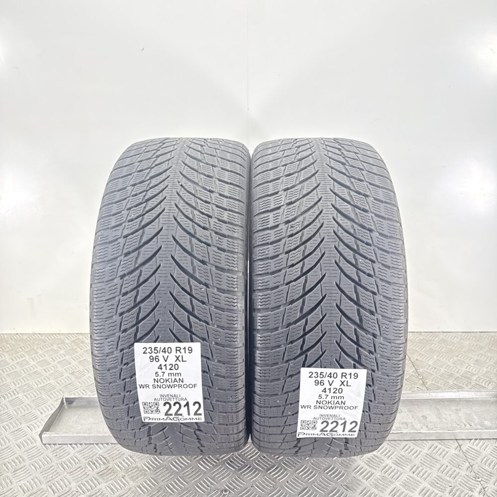 Gomme Usate 235 40 R19 XL 96V Nokian WR Snowproof 81% Invernali