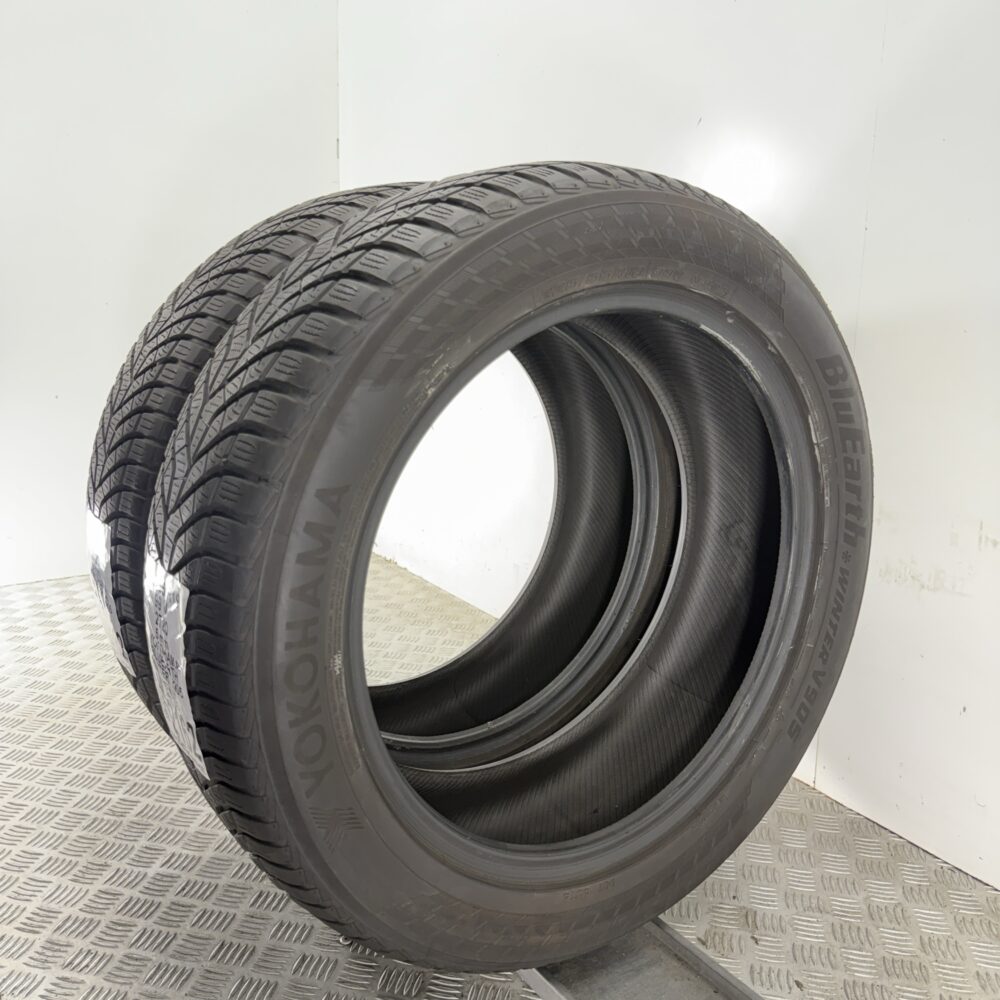 Gomme Usate 225 55 R19 99V Yokohama BluEarth Winter V905 71% Invernali - immagine 9