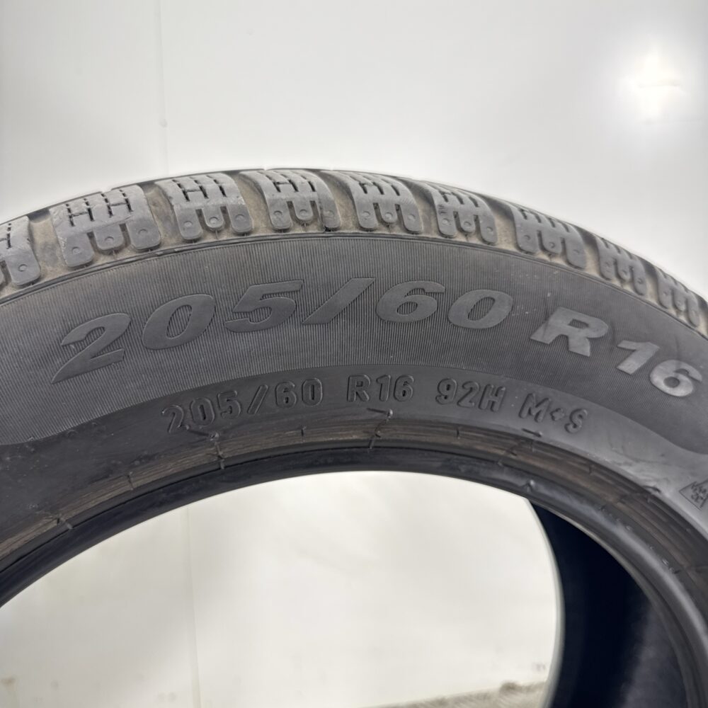 Gomme Usate 205 60 R16 92H Pirelli Sottozero Winter 210 Invernali - immagine 13