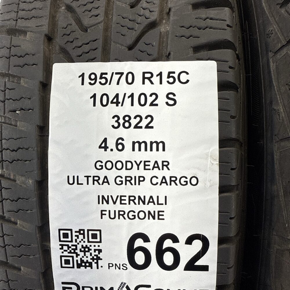 Pneumatici Usati 195 70 R15C 104/102S Goodyear Ultra Grip Cargo Invernali - immagine 3
