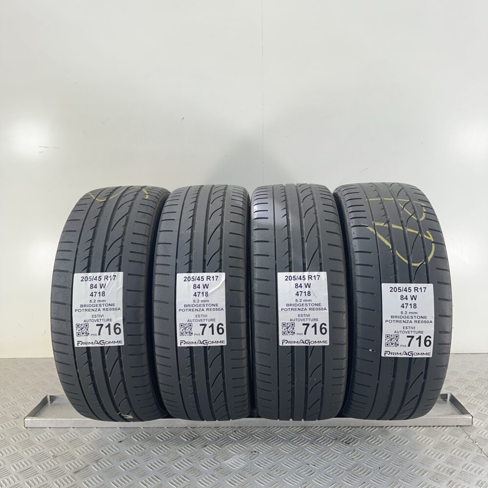 Pneumatici Usati 205 45 R17 84W Bridgestone Potenza RE050A 74% Estive