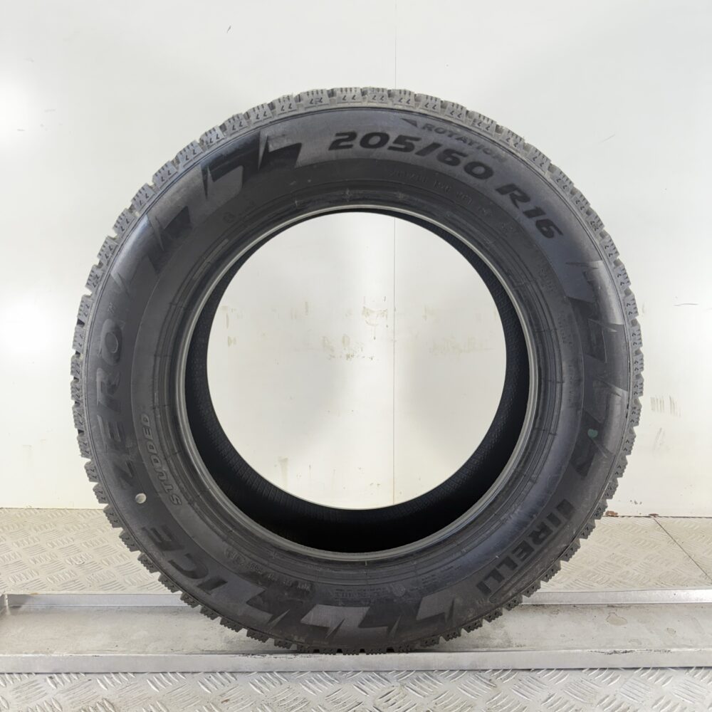 Gomme Usate 205 60 R16 96T Pirelli Ice Zero Studded 100% Invernali - immagine 7