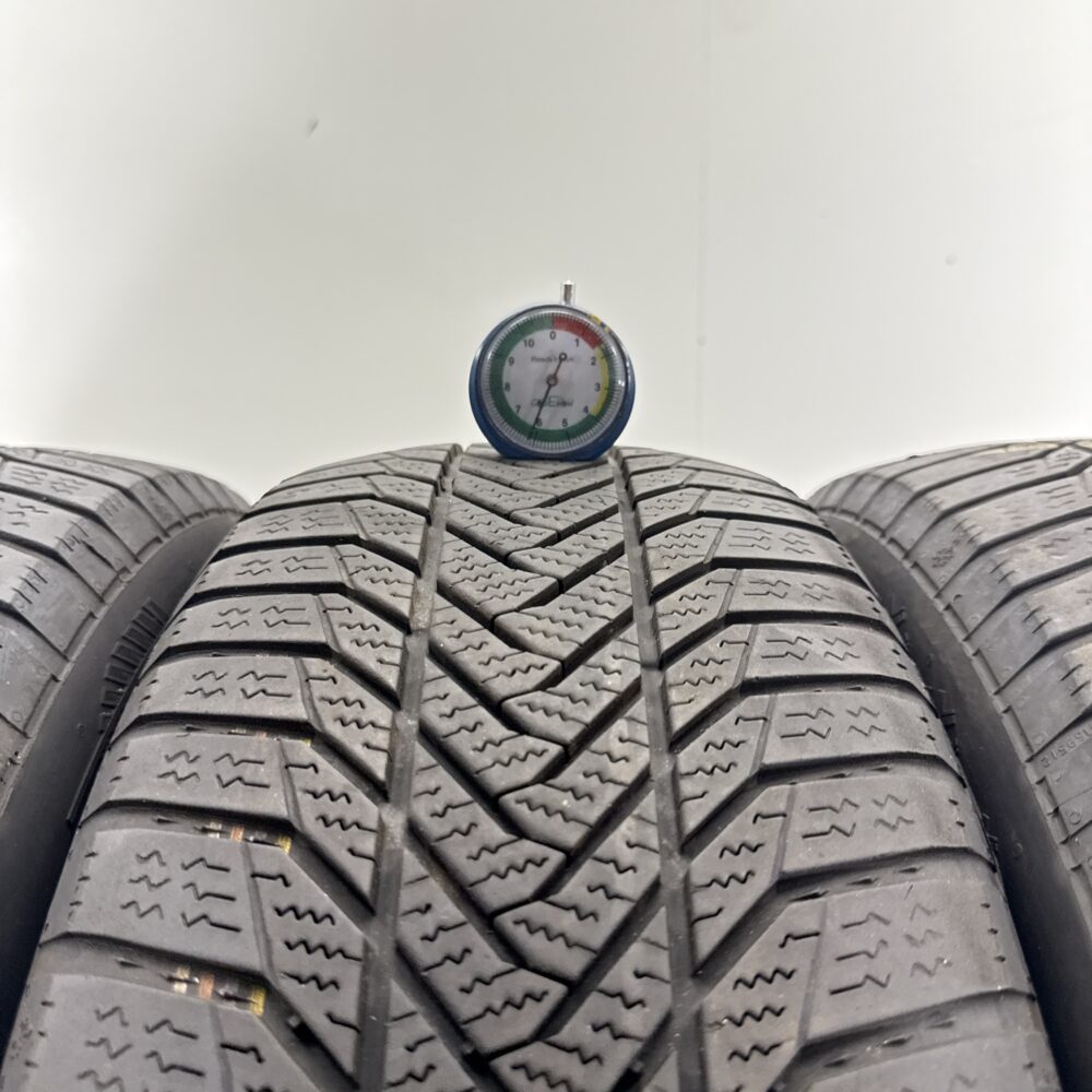 Gomme Usate 205 60 R16 XL 96H Esa Tecar Super Grip 86% Invernali - immagine 3
