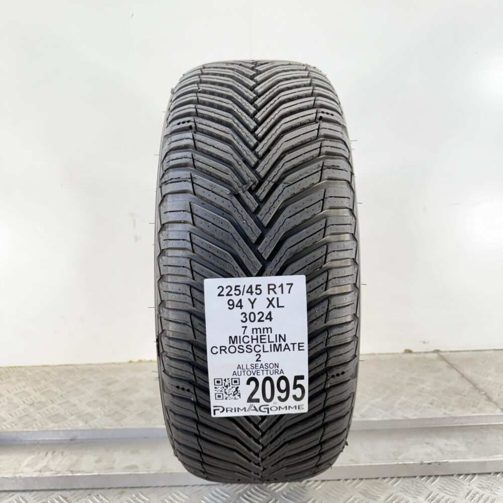 Pneumatico Usato 225 45 R17 XL 94Y Michelin CrossClimate 2 100% 4 Stagioni