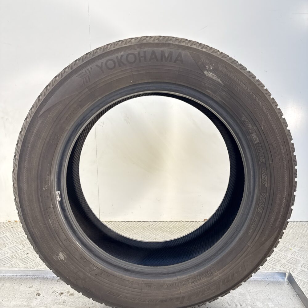 Gomme Usate 185 60 R15 XL 88T Yokohama BluEarth Winter V906 76% Invernali - immagine 12