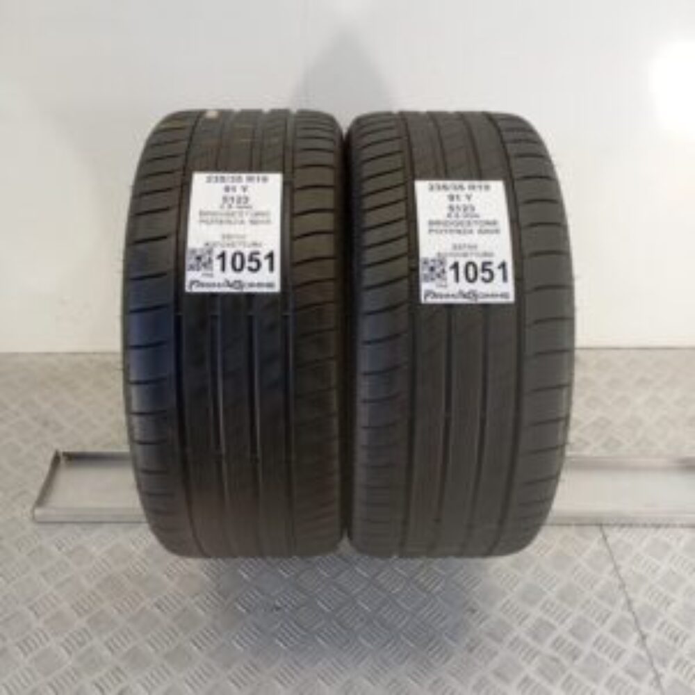 Pneumatici Usati 235 35 R19 91Y Bridgestone Potenza S005 Estive