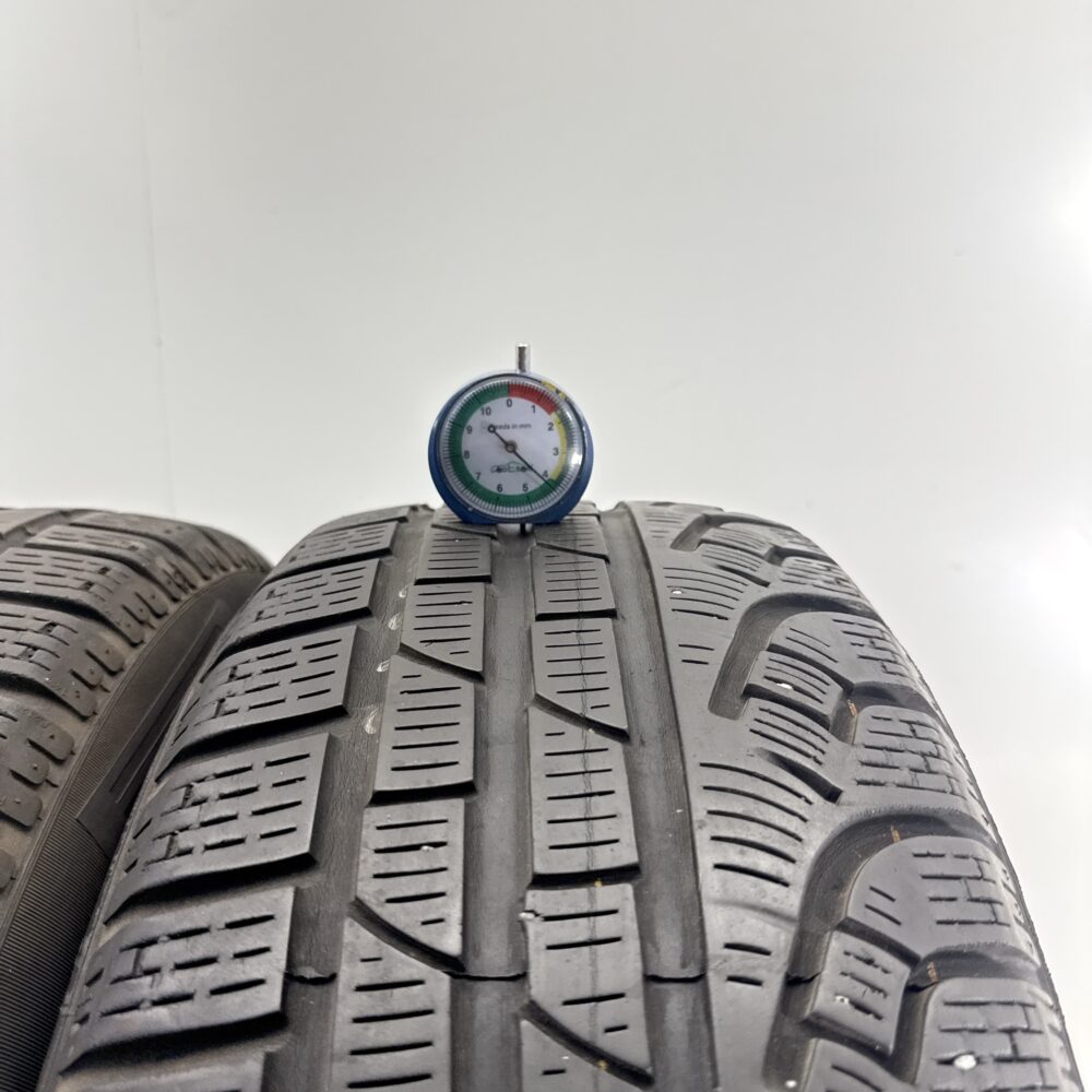 Gomme Usate 205 60 R16 92H Pirelli Sottozero Winter 210 Invernali - immagine 2