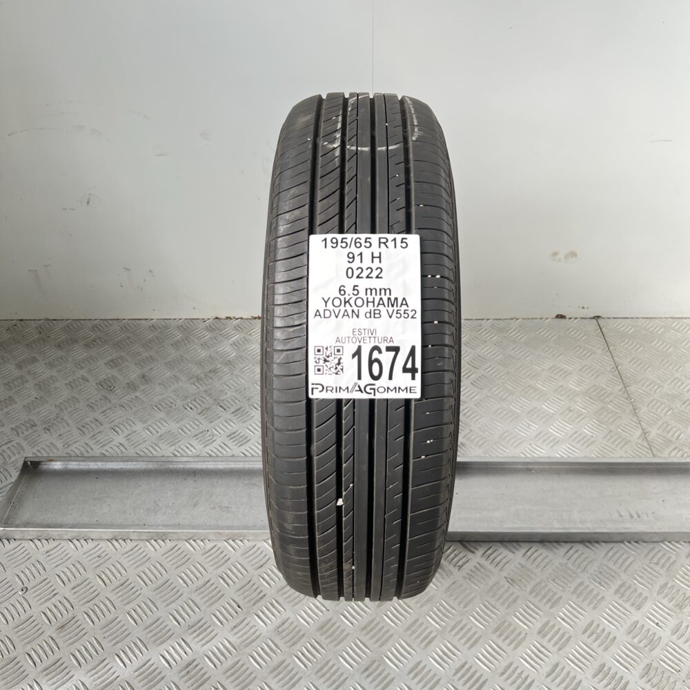 Pneumatico Usato 195 65 R15 91H Yokohama Advan dB V552 93% Estivo