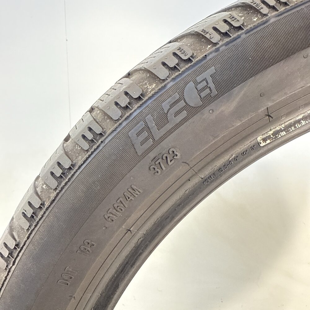 Gomme Usate 215 45 R20 95T Pirelli Winter 2 Cinturato 81% Invernali - immagine 9
