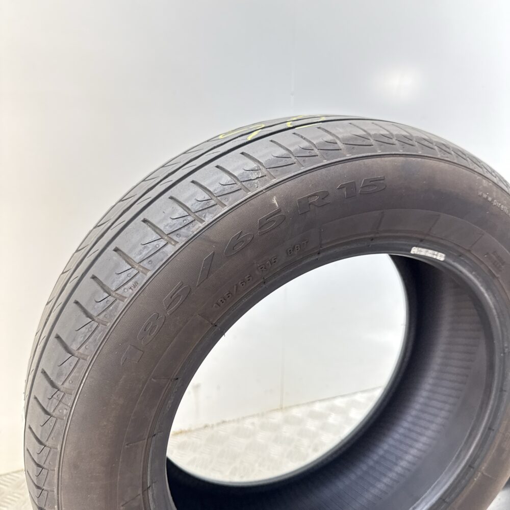 Gomme Usate 185 65 R15 88T Pirelli Cinturato P1 74% Estive - immagine 6