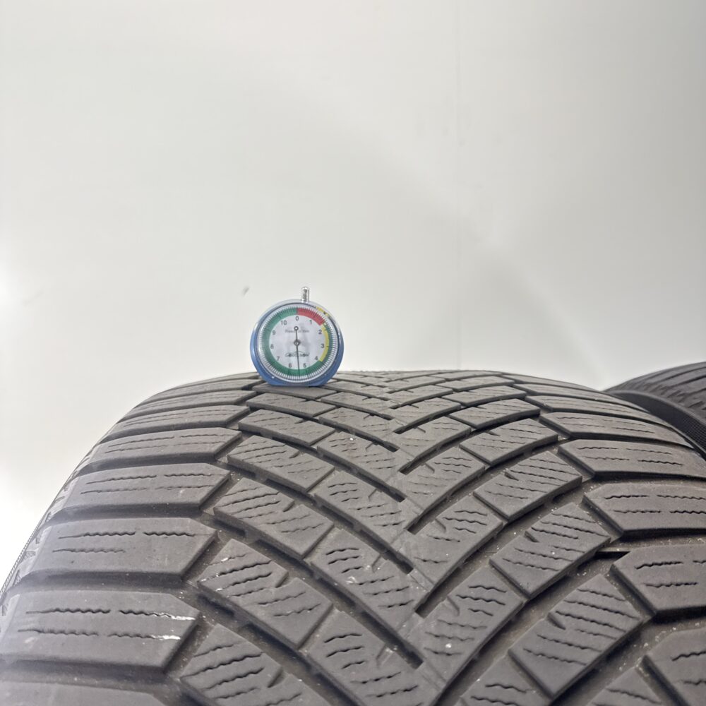 Gomme Usate 315 35 R22 111V Yokohama BluEarth Winter V906 81% Invernali - immagine 2