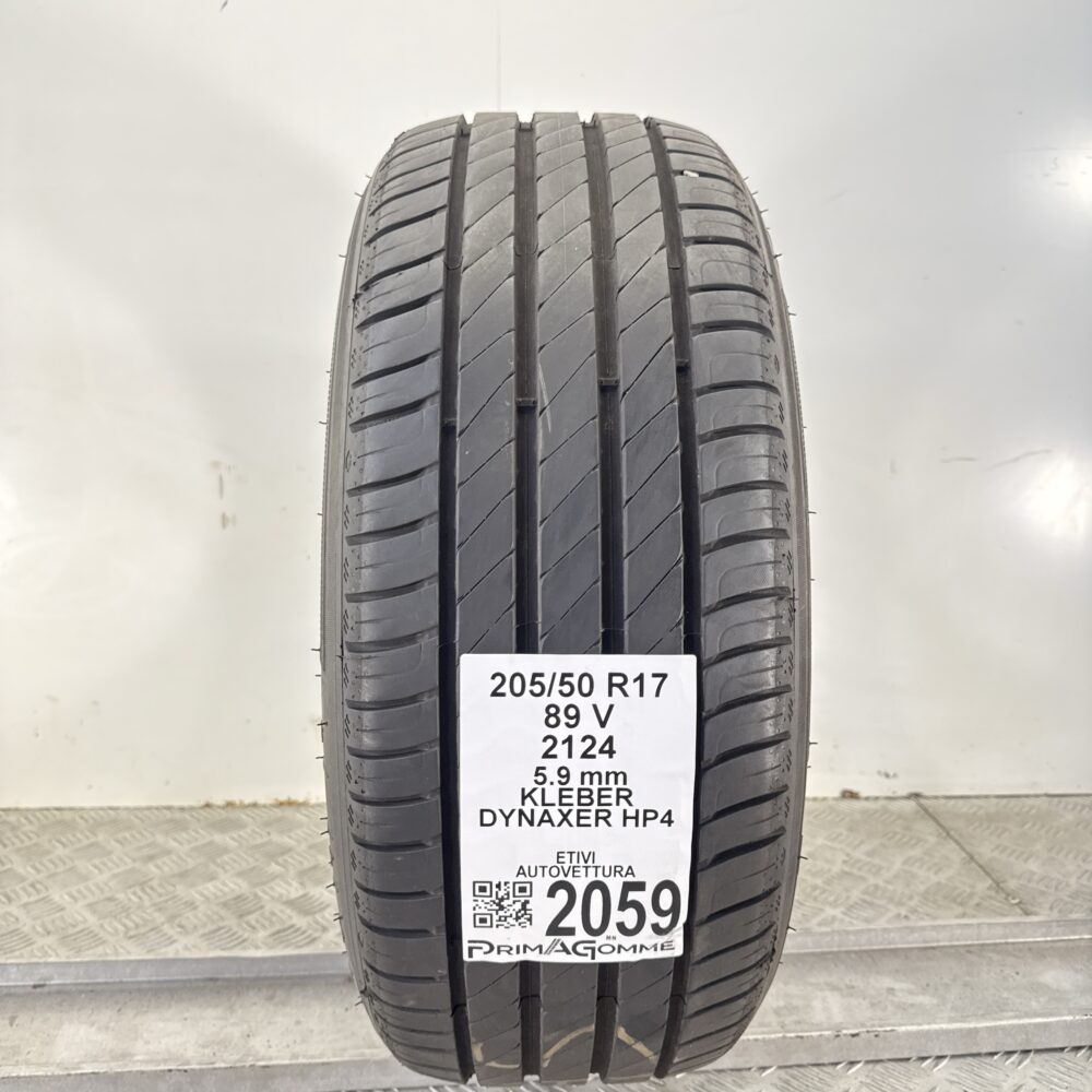 Pneumatico Usato 205 50 R17 89V Kleber Dynaxer HP4 84% Estivo