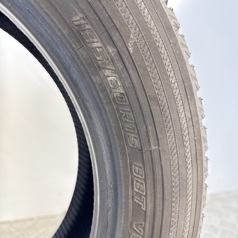 Gomme Usate 185 60 R15 XL 88T Yokohama BluEarth Winter V906 76% Invernali - immagine 13