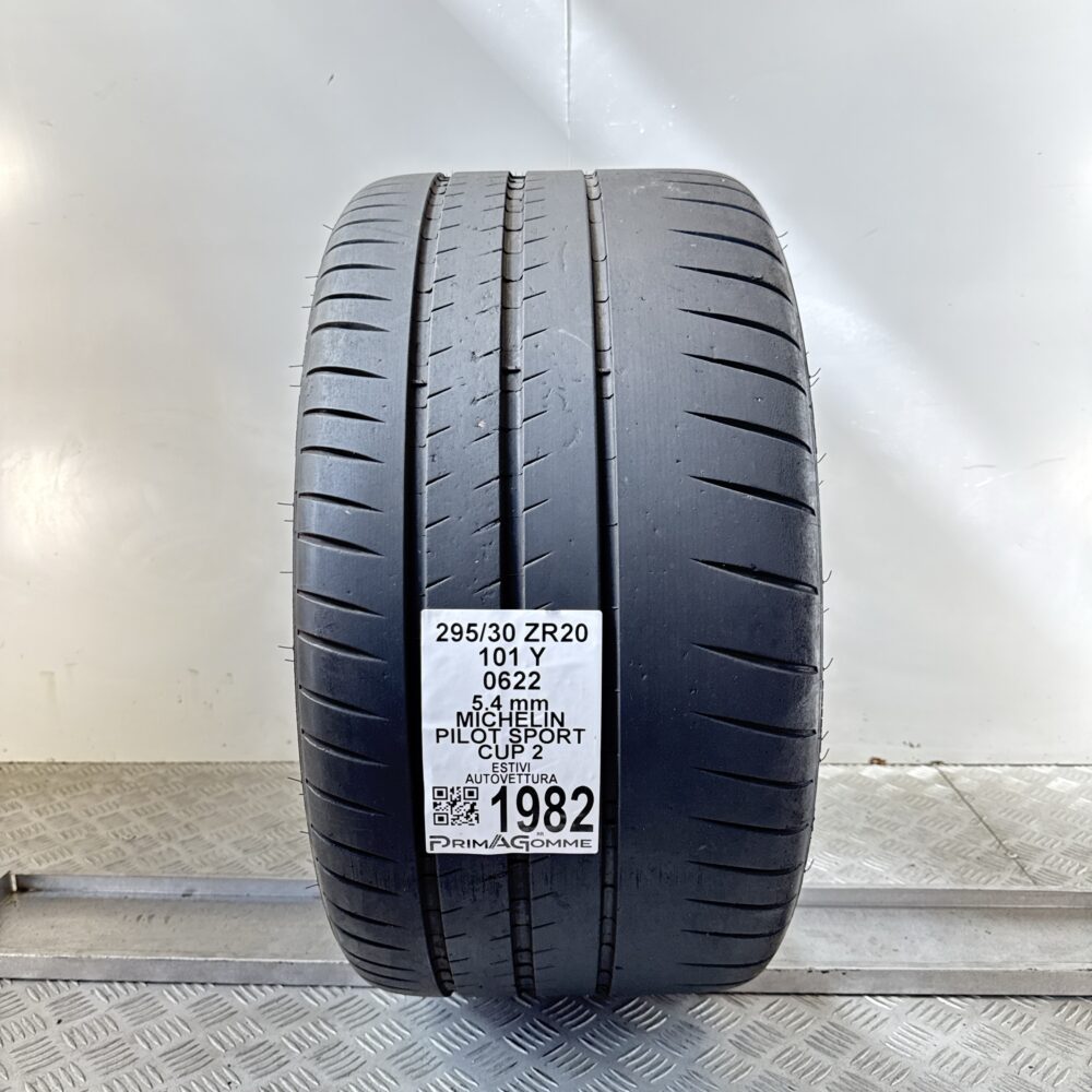 Pneumatico Usato 295 30 ZR20 101Y Michelin Pilot Sport Cup 2 77% Estivo