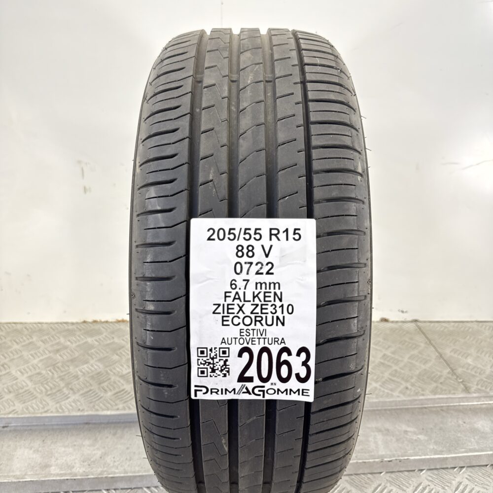 Pneumatico Usato 205 55 R15 88V Falken Ziex ZE310 Ecorun 96% Estivo