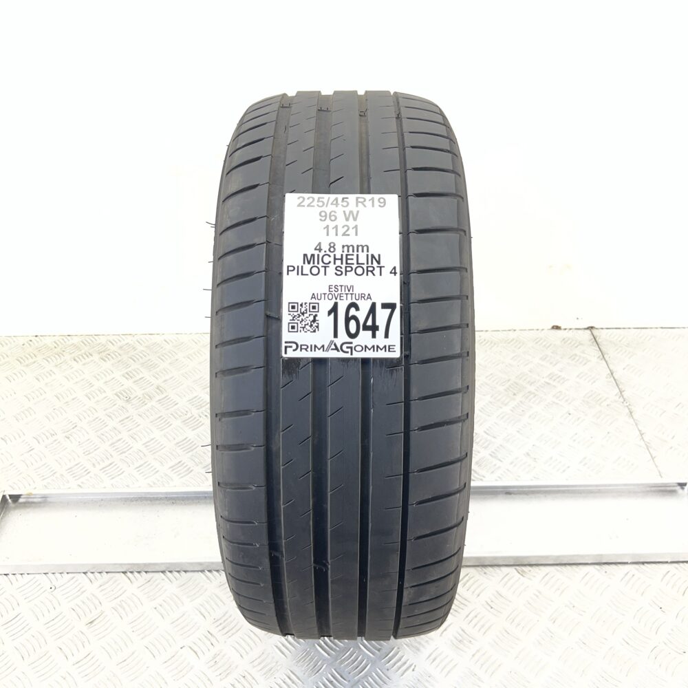 Gomma Usata 225 45 R19 96W Michelin Pilot Sport 4 68% Estiva
