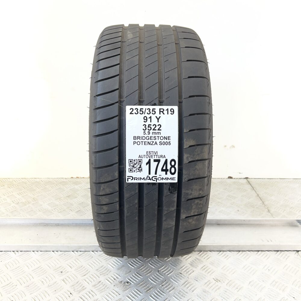 Pneumatico Usato 235 35 R19 91Y Bridgestone Potenza S005 84% Estivo