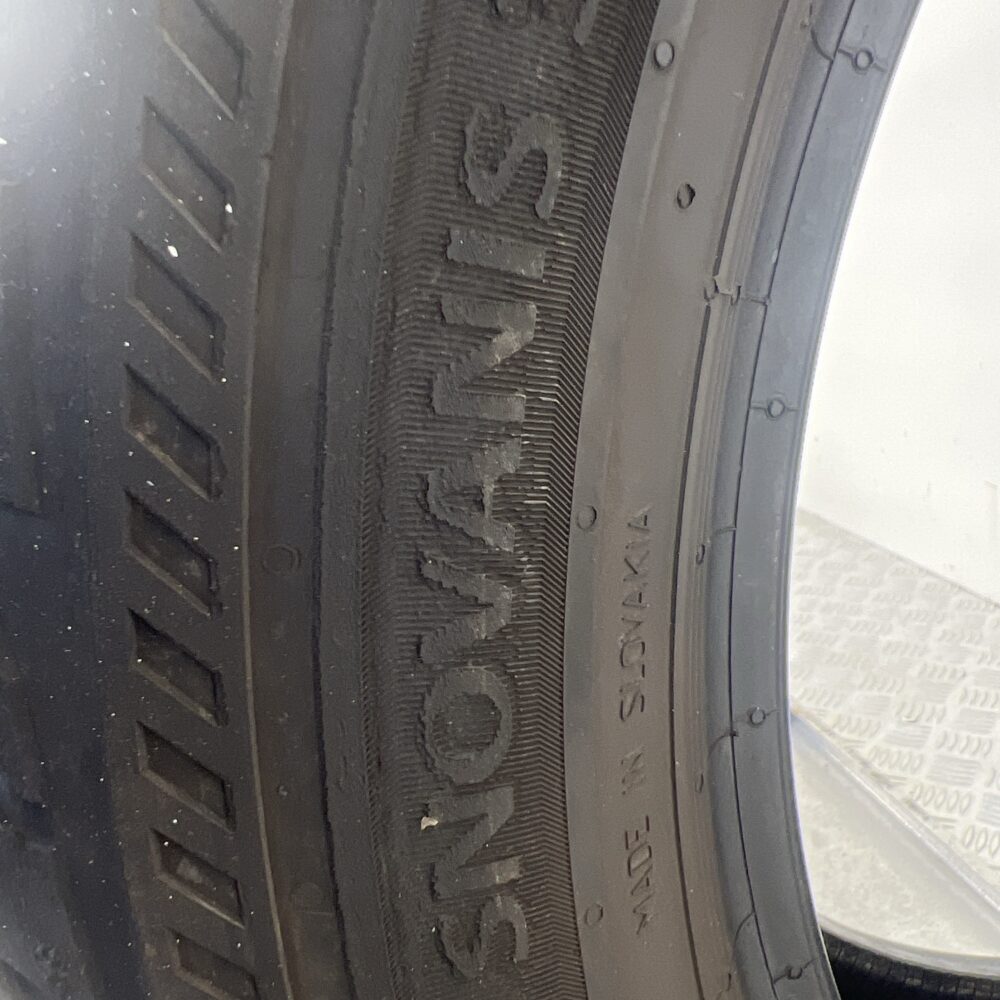 Gomma Usata 225 55 R17C 109/107T BARUM Snovanis 3 72% Invernale - immagine 10