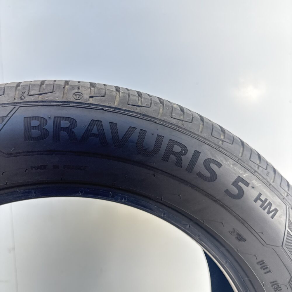 Gomme Usate 235 55 R17 XL 103V BARUM Bravuris 5 HM 86% Estive - immagine 8