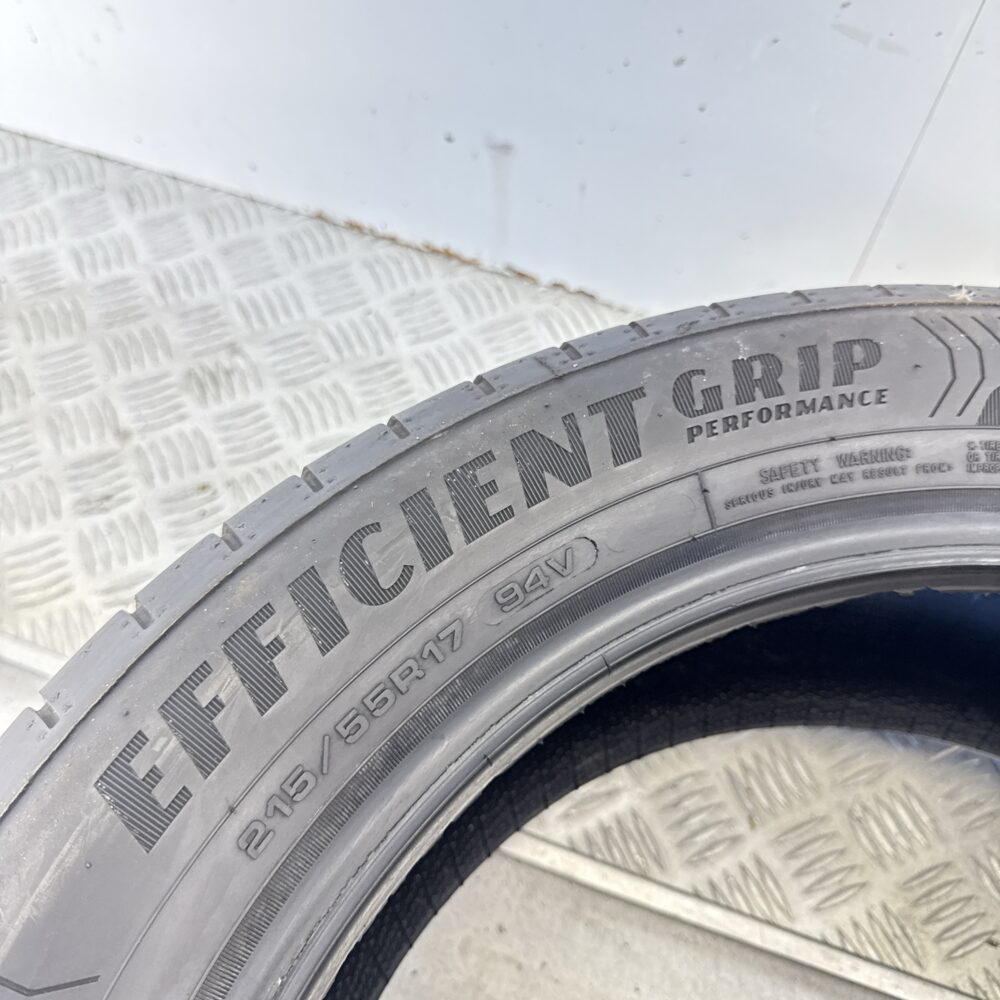 Gomma Usata 215 55 R17 94V Goodyear EfficientGrip Performance 71% Estivo - immagine 6