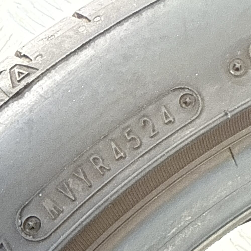 Gomma Usata 225 45 R18 XL 95Y Falken Azenis FK520 Estivo - immagine 10