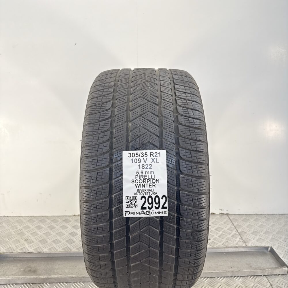 Gomma Usata 305 35 R21 XL 109V Pirelli Scorpion Winter Invernale