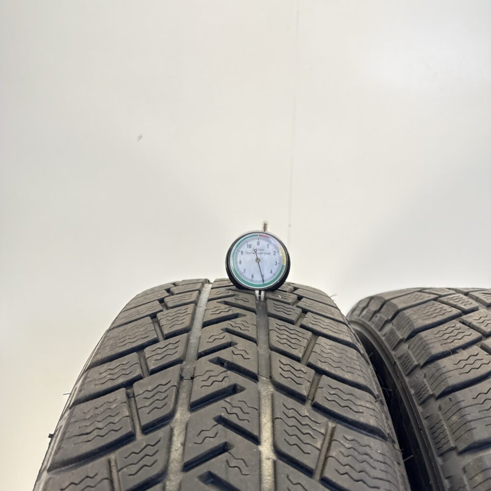 Gomme Usate 205 70 R15 96T Michelin Latitude Alpin 71% Invernali - immagine 2