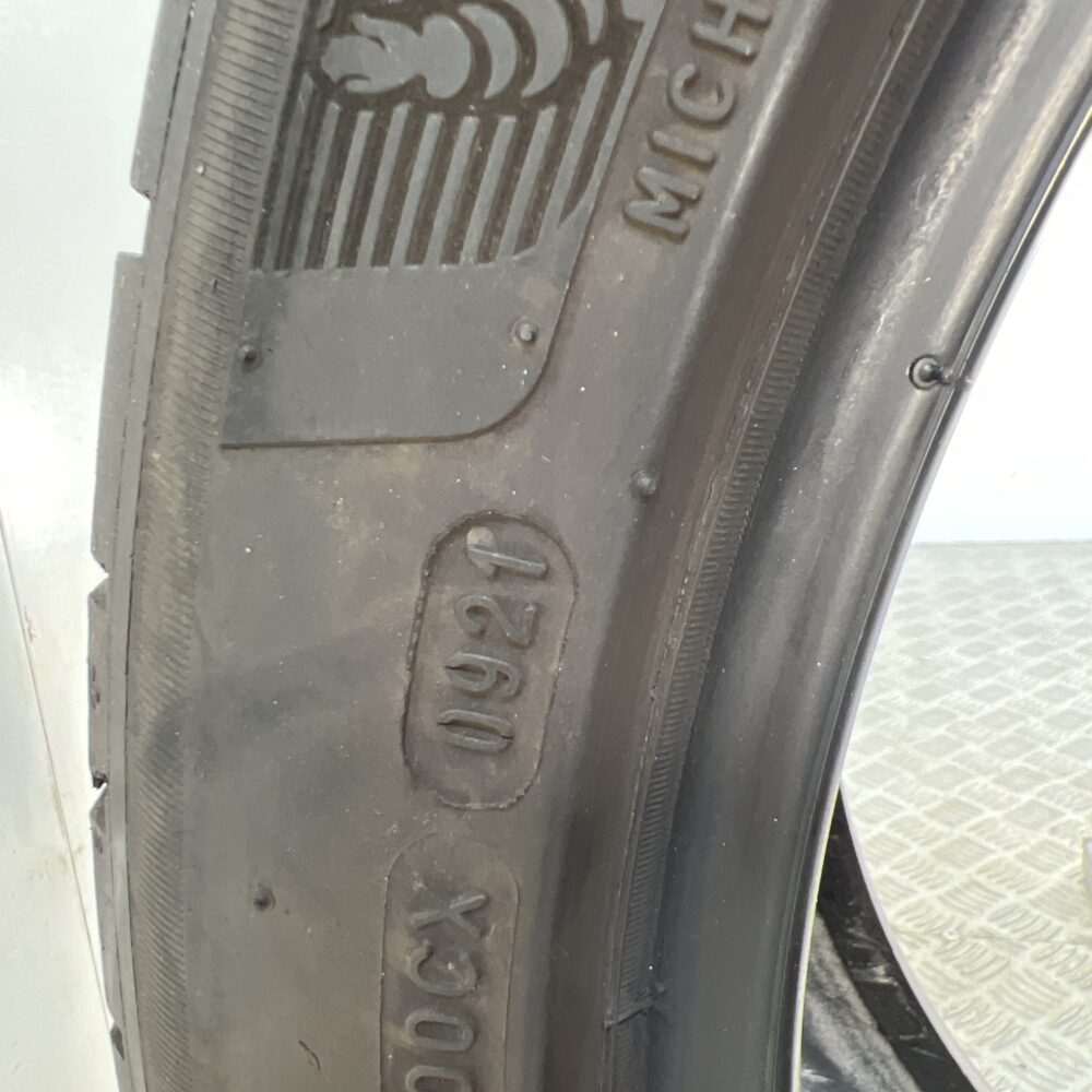 Pneumatico Usato 225 45 R19 96W MICHELIN Pilot Sport 4 Estivo - immagine 7