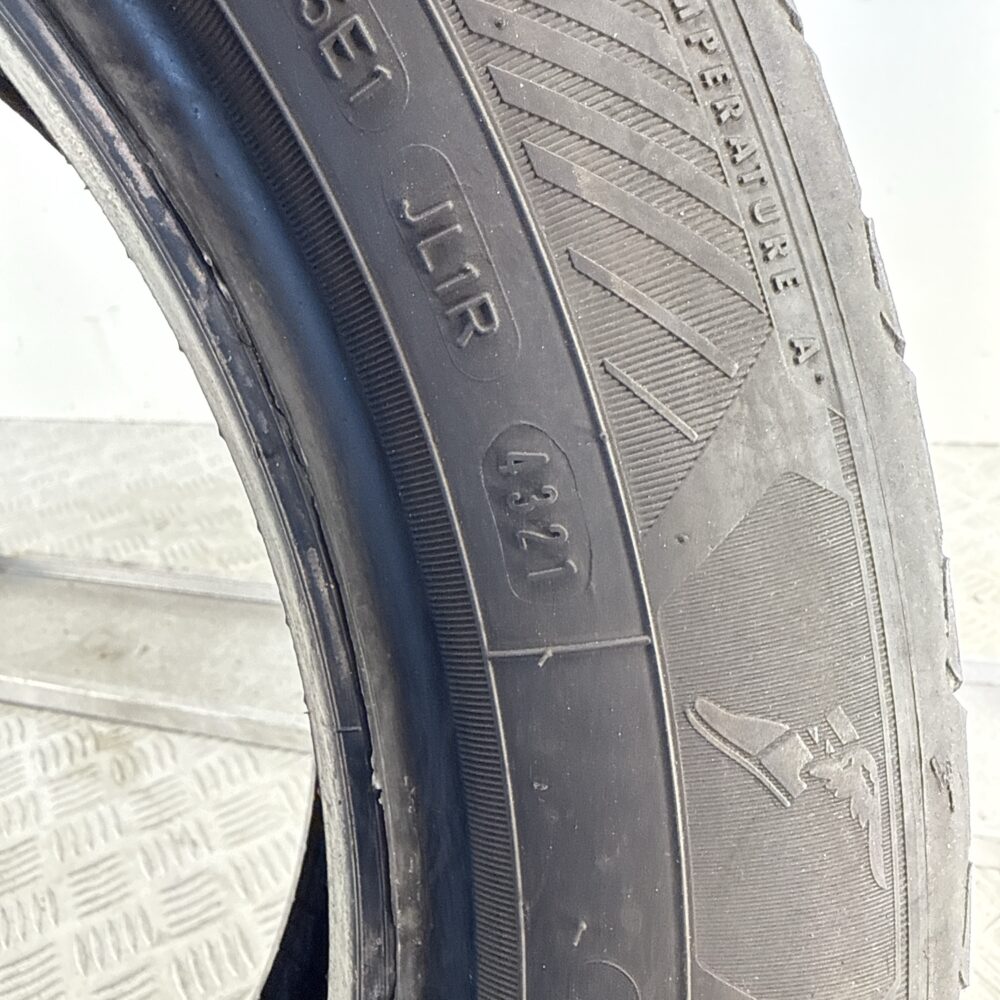 Gomme Usate 205 55 R17 95V Goodyear Efficient Grip Performance 2 Estive - immagine 10