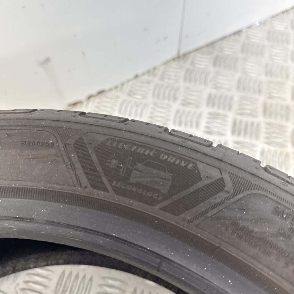 Gomma Usata 205 45 R17 88V Goodyear EfficientGrip Performance 86% Estivo - immagine 9
