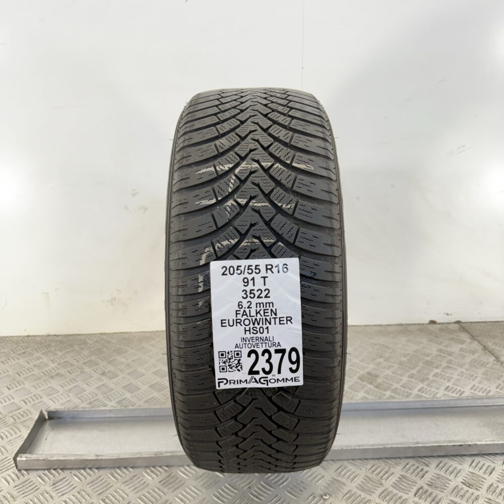 Gomma Usata 205 55 R16 91T Falken Eurowinter HS01 78% Invernale