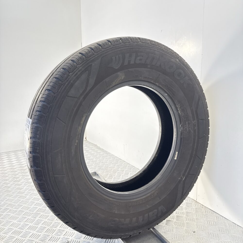Gomma Usata 225 75 R16C 121/120R Hankook Vantra LT Estivo - immagine 4