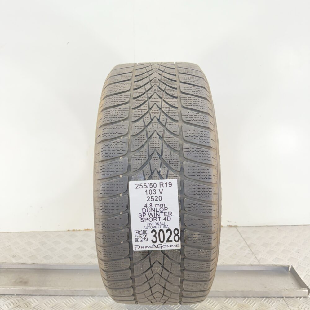 Gomma Usata 255 50 R19 103V Dunlop SP Winter Sport 4D Invernale