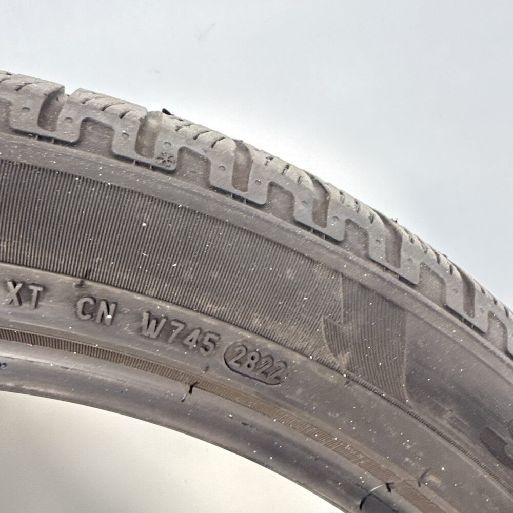 Gomma Usata 275 40 R21 XL 107V Pirelli Scorpion Winter Invernale - immagine 9