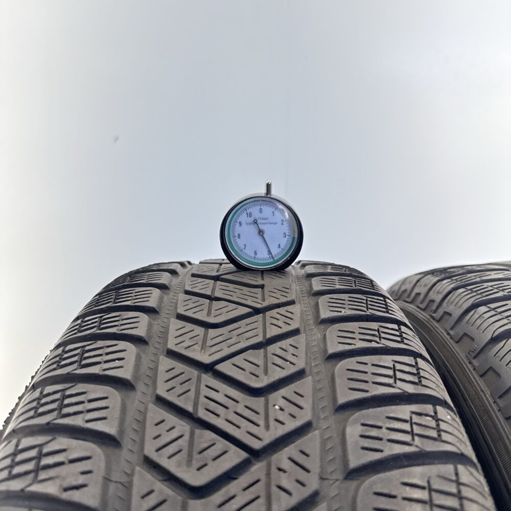 Gomme Usate 215 65 R16 98H Pirelli Scorpion Winter Invernali - immagine 2