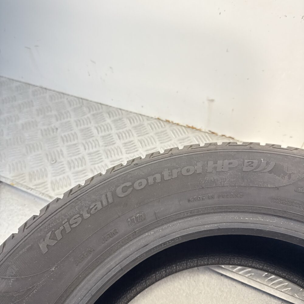 Gomma Usata 215 60 R16 99H FULDA KRISTALL CONTROL HP2 88% Invernale - immagine 8