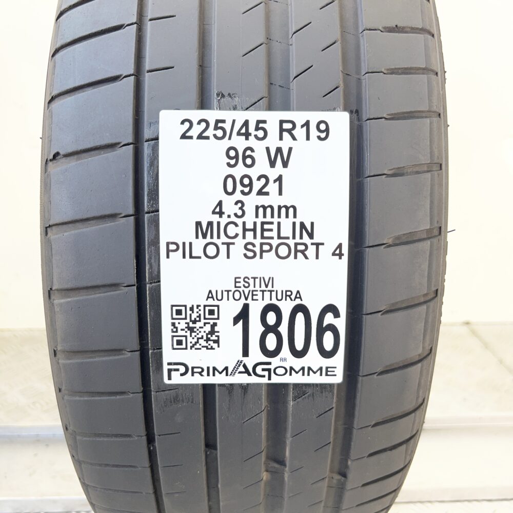 Pneumatico Usato 225 45 R19 96W MICHELIN Pilot Sport 4 Estivo - immagine 3