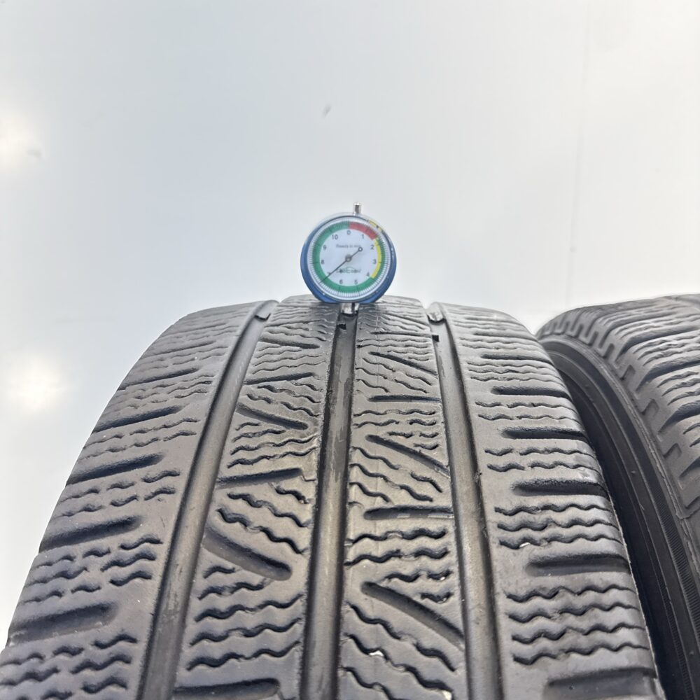 Gomme Usate 235 65 R16C 115/113R Pirelli Carrier Winter 78% Invernali - immagine 2