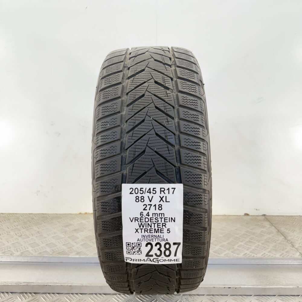 Gomma Usata 205 45 R17 XL 88V Vredestein Winter Xtreme 5 80% Invernale