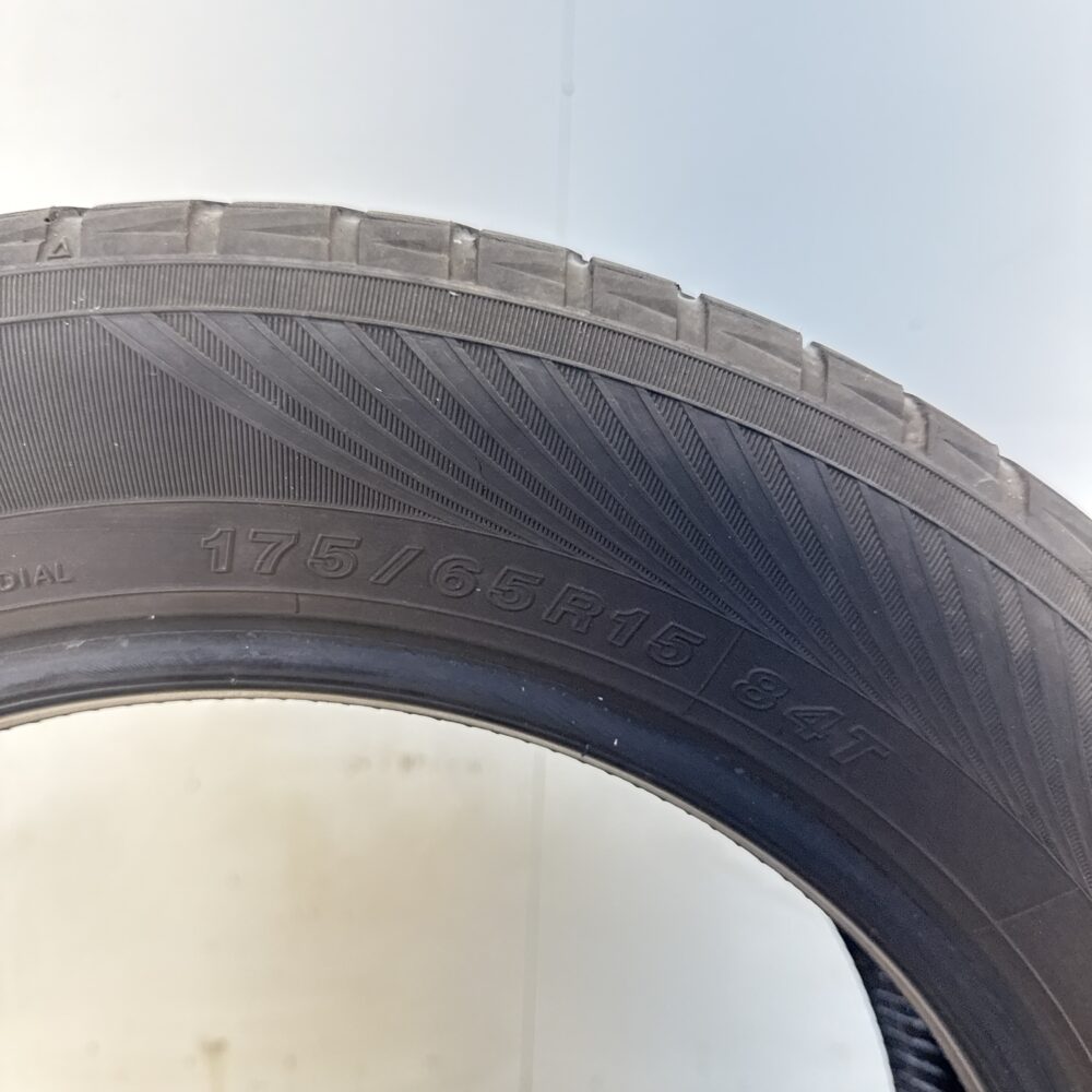 Gomme Usate 175 65 R15 84T Yokohama WDrive Invernali - immagine 12