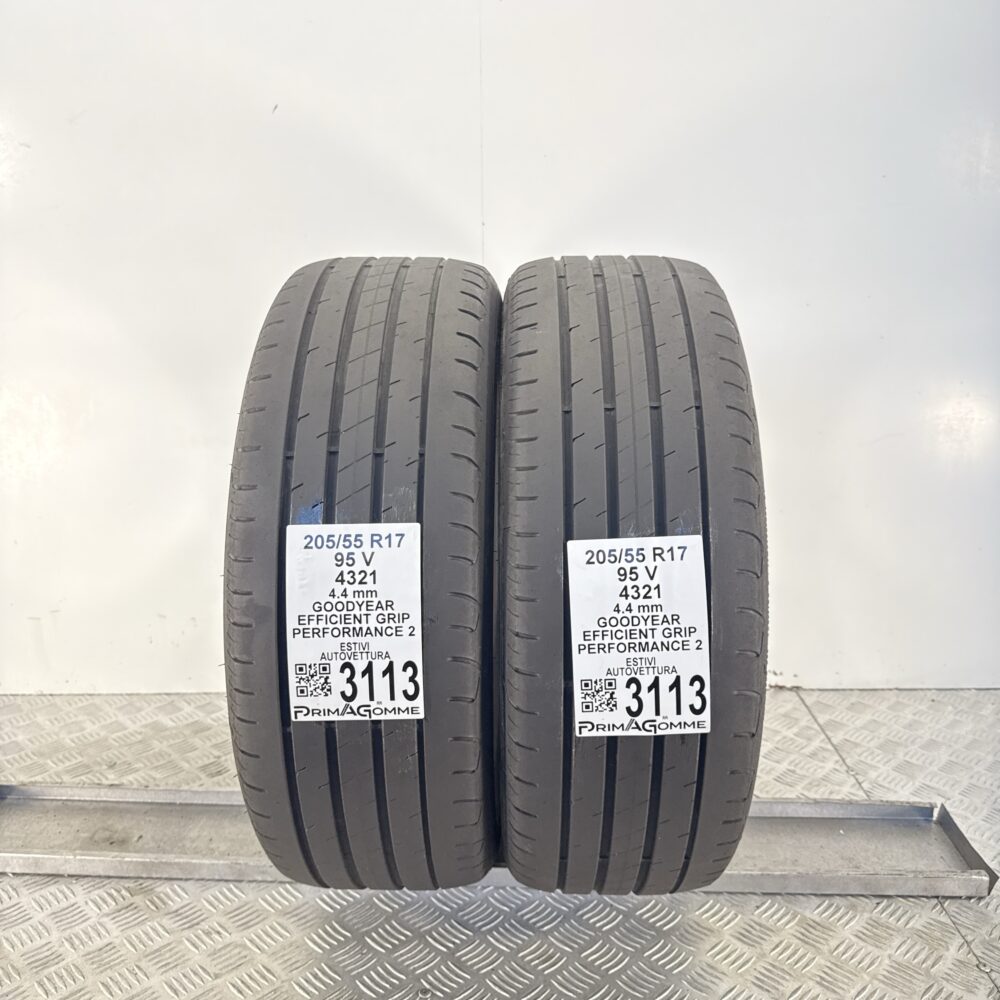 Gomme Usate 205 55 R17 95V Goodyear Efficient Grip Performance 2 Estive