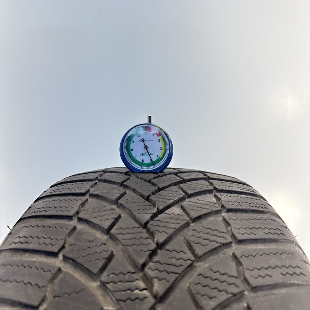 Gomma Usata 215 50 R19 93T Bridgestone Blizzak LM005 Invernale - immagine 2