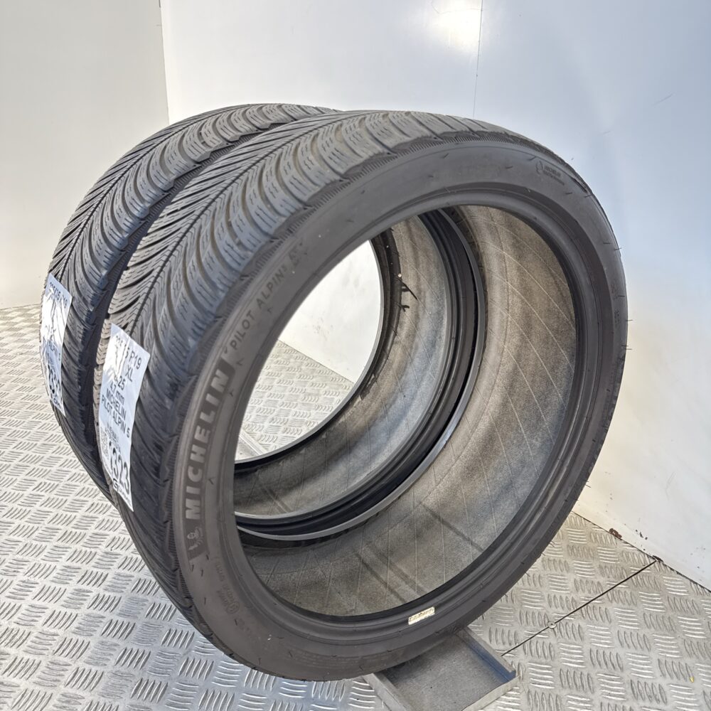 Gomme Usate 235 35 R19 XL 91W Michelin Pilot Alpin 5 Invernali - immagine 4