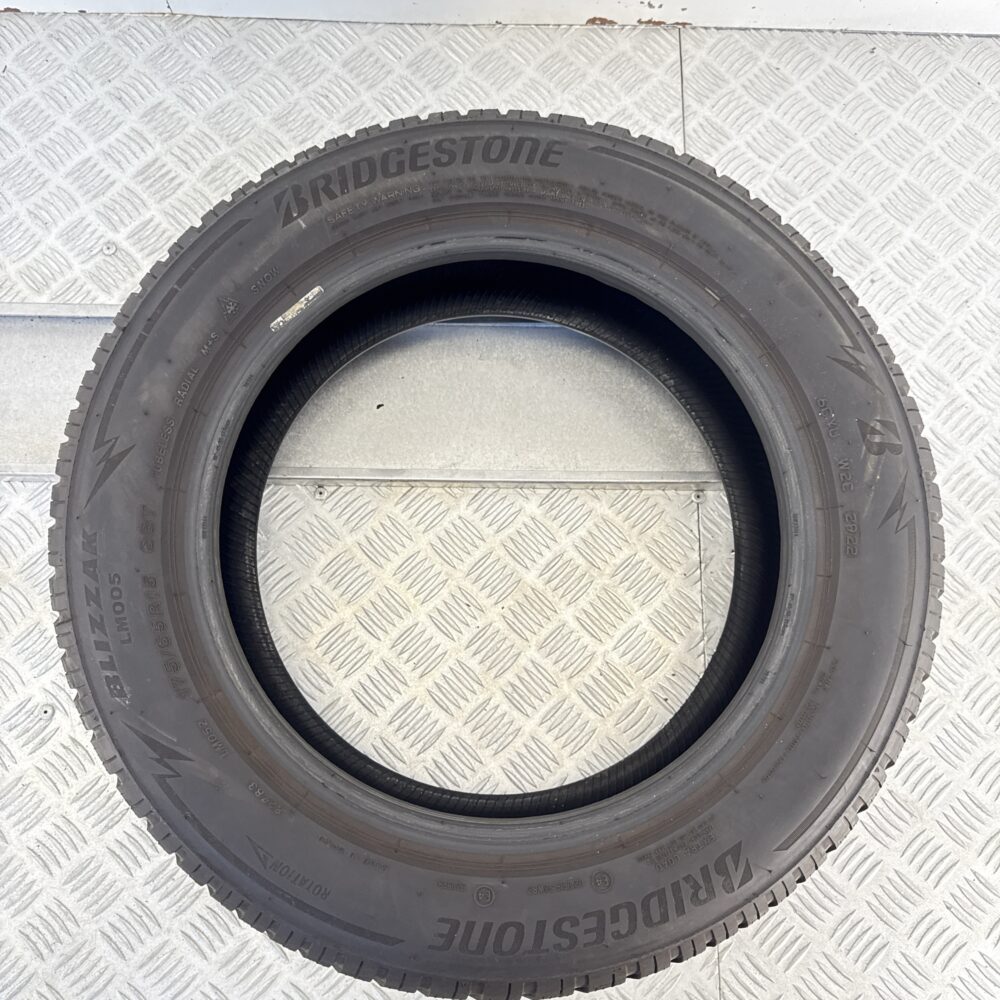Gomma Usata 175 65 R15 88T Bridgestone Blizzak LM005 Invernale - immagine 6