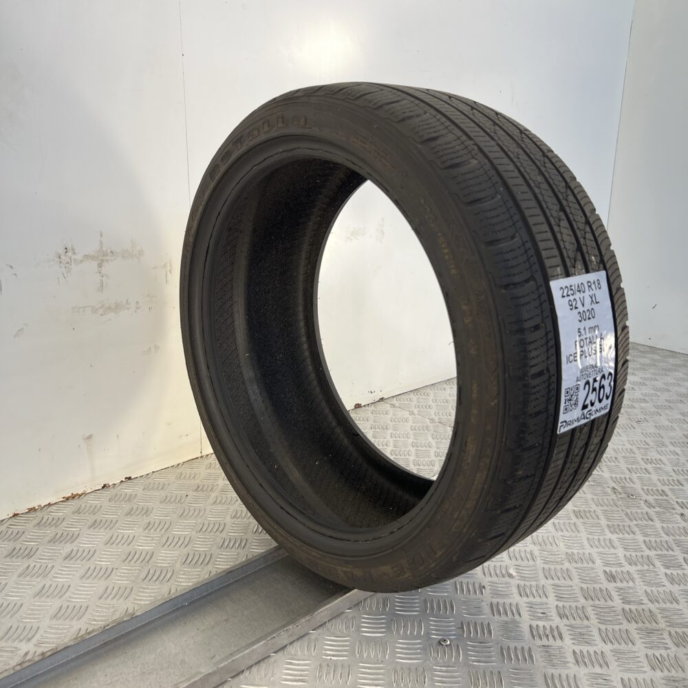 Gomma Usata 225 40 R18 XL 92V Rotalla Ice-Plus S210 Invernale - immagine 5